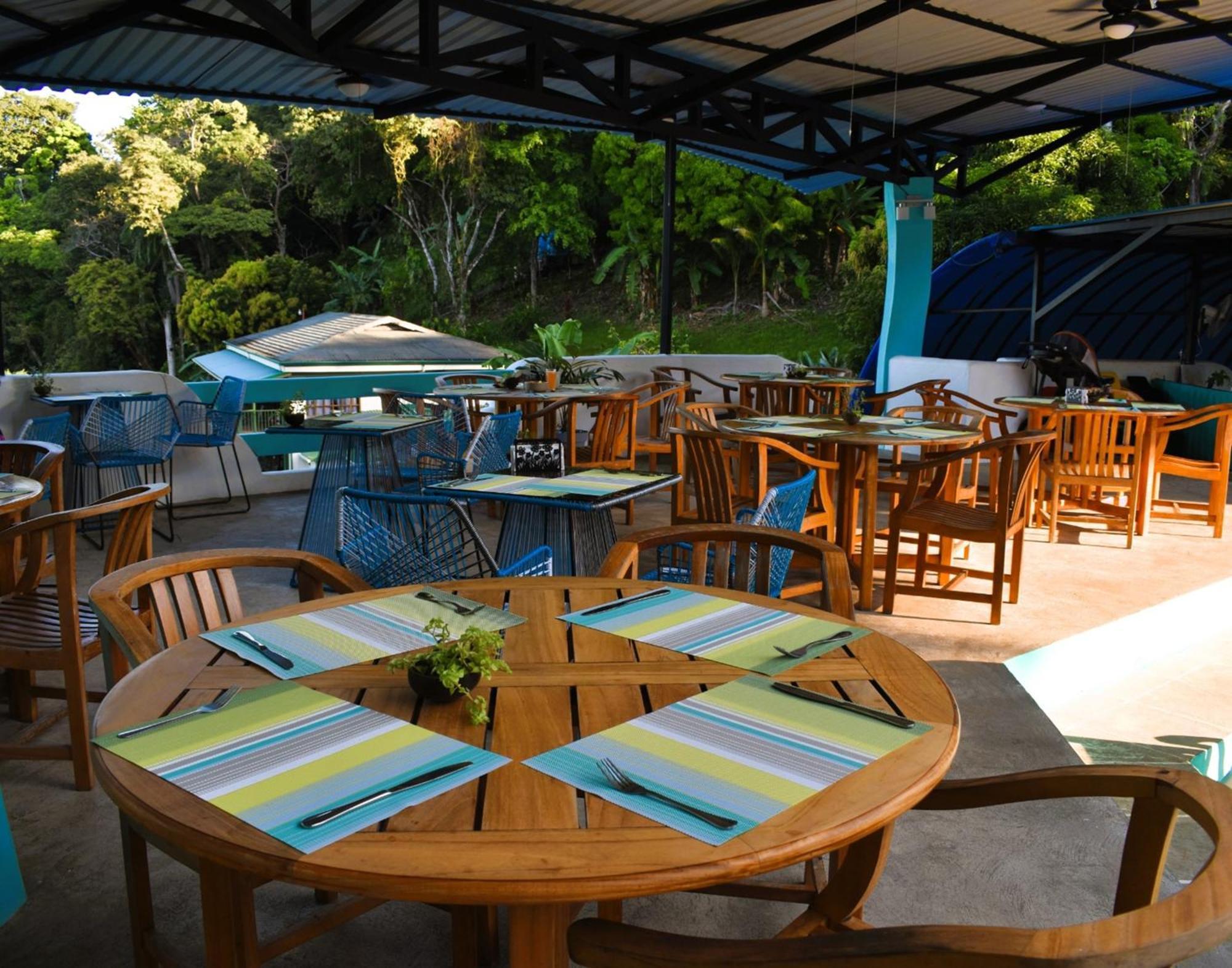 Hotel Planeta Sano Manuel Antonio Exterior foto