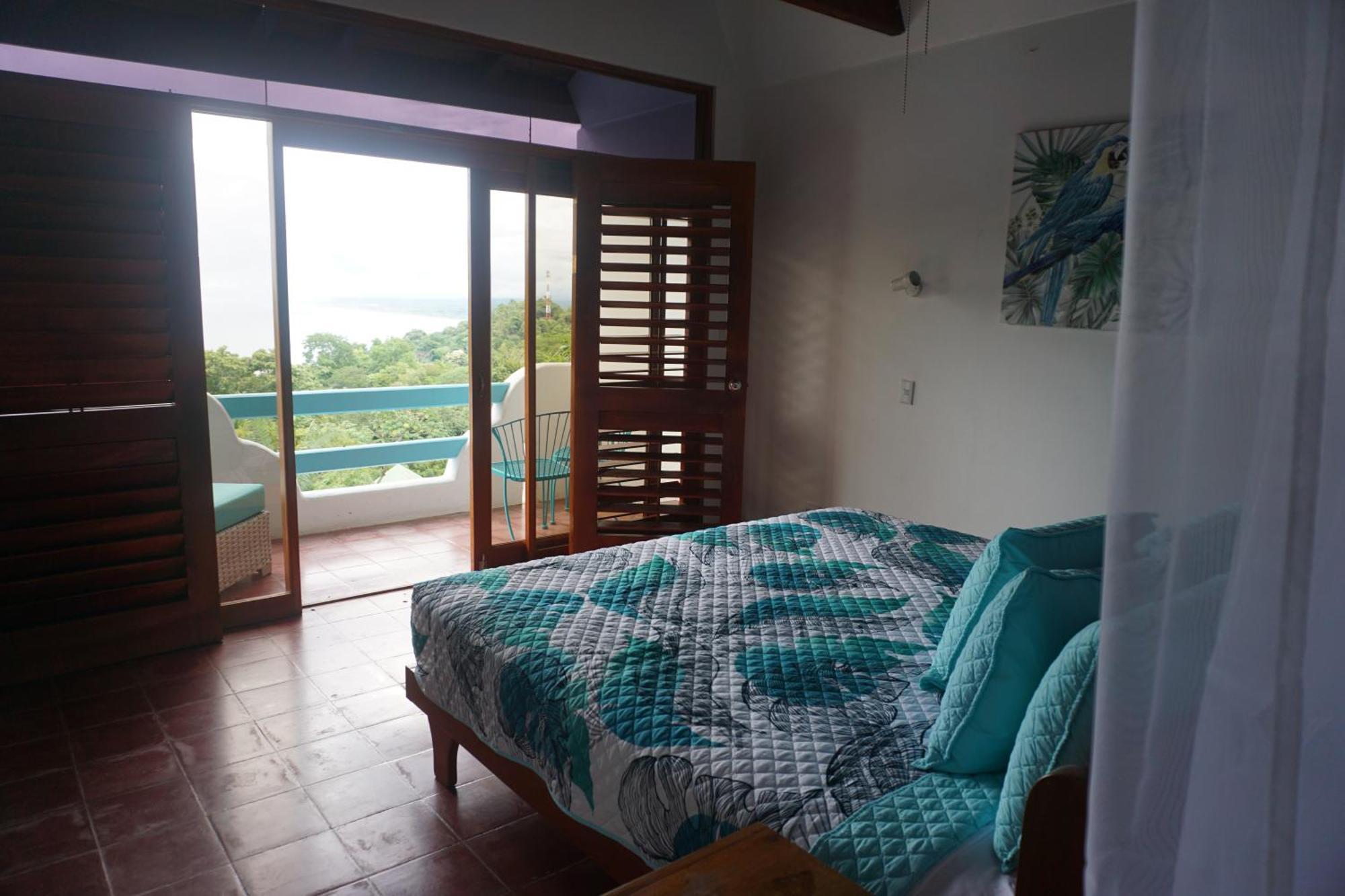 Hotel Planeta Sano Manuel Antonio Exterior foto