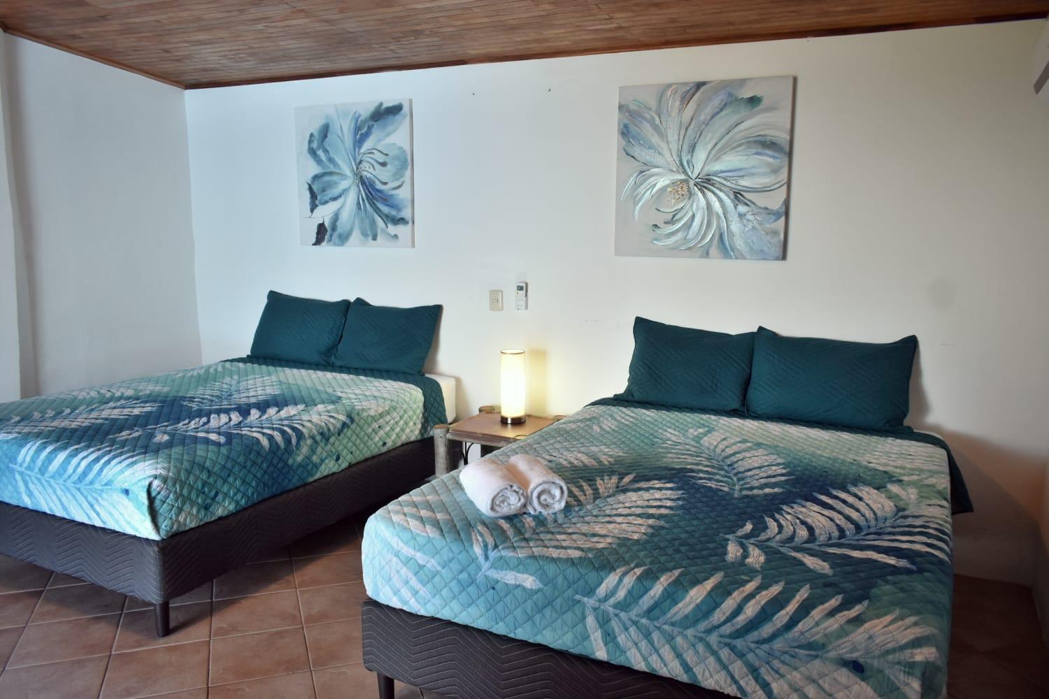 Hotel Planeta Sano Manuel Antonio Exterior foto
